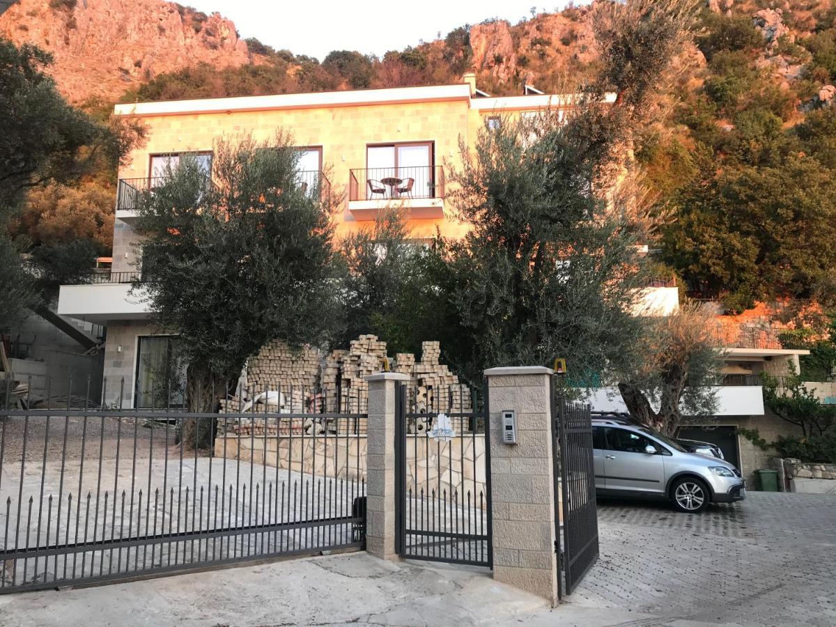 Rezevici Boutique Villa Petrovac Exterior foto