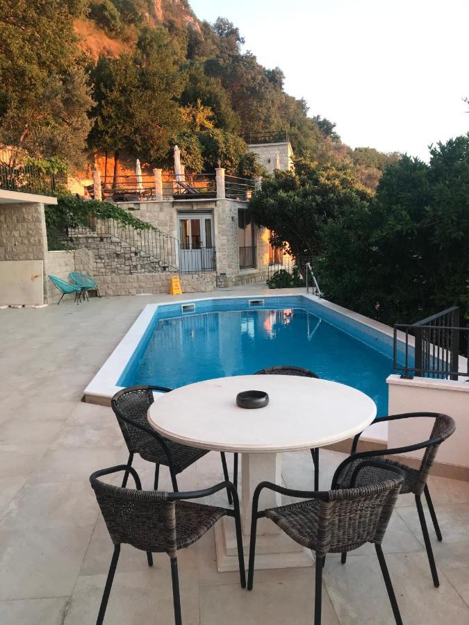 Rezevici Boutique Villa Petrovac Exterior foto